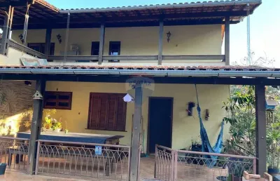 Casa luxuosa e moderna em são pedro com terreno em condições de fazer loteamento de casa.
