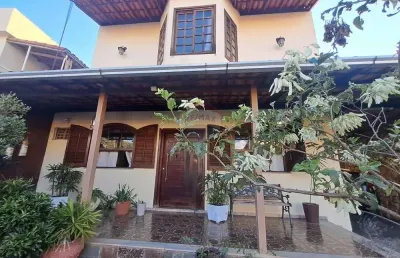 Casa com 4 quartos à venda no Monte Castelo, Juiz de Fora 