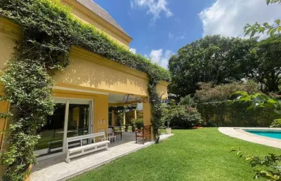 Casa com 4 suítes à venda, 1521 m² na cidade jardim