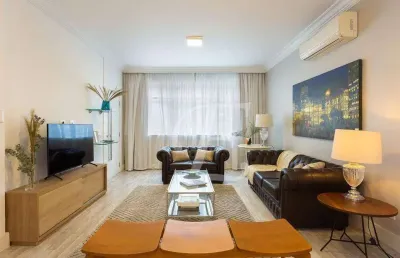 Apartamento à venda com 140m² na parte plana dos jardins – 3 dormitórios, 1 suíte, reformado e com ar-condicionado.