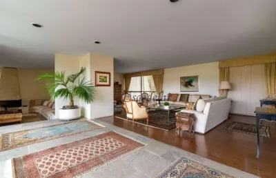Casa com 4 quartos sendo 4 suites à venda, 885 m² por r$ 14.950.000 - pacaembu - são paulo/sp