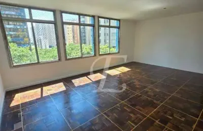 Apartamento a venda, 4 quartos, 3 banheiros, 1 suite, 3 vagas, 183m2 na bela vista.