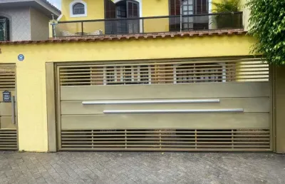 Sobrado a venda com 3 dormitórios com varanda, 2 vagas na garagem no tremembé