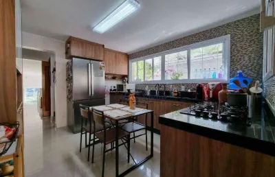 Sobrado com *4 suítes e 3 vagas à venda, 210 m² por r$ 1.600.000 - pedra branca - são paulo/sp