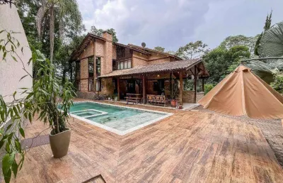 Casa com 3 dormitórios à venda, 300 m² por r$ 1.690.000,00 - parque petrópolis - mairiporã/sp