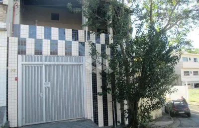Casa com 3 quartos à venda na Guararema, 95, Jardim Stella, Santo André