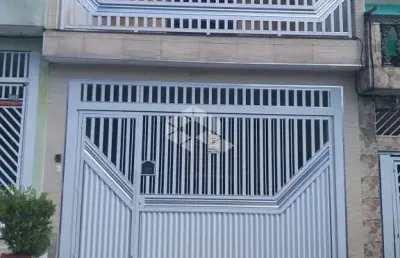 Casa com 2 quartos à venda na Rua Nápoles, 323, Jardim do Lago, São Bernardo do Campo