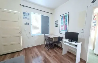 Kitnet à venda em praia grande, canto do forte, com 1 quarto, 27m²