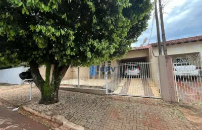Casa com 3 dormitórios para alugar, 165 m² por r$ 3.800,00/mês - jardim presidente - londrina/pr