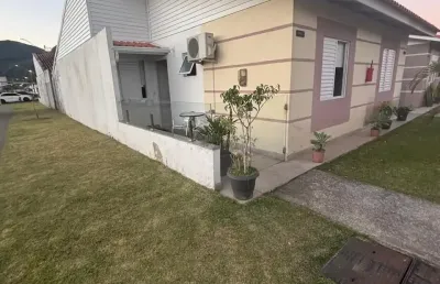 Casa em condomínio com 3 quartos à venda na bela vista palhoça