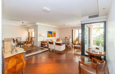 Vende apartamento de alto padrão. lazer completo. 3 suítes e 3 vagas, em moema pássaros.