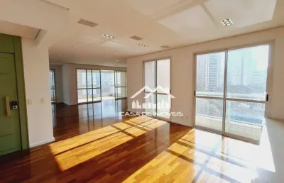 Vende apartamento com 236m², 4 suítes, varanda gourmet e 5 vagas, no brooklin