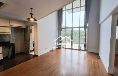 Vende ou aluga apartamento com 97m², pé direito duplo, 2 dormitórios, sendo 1 suíte e 2 vagas, no panamby.