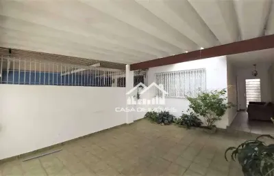 Vende sobrado com 200m², 4 dormitórios, 2 vagas, ao lado do shopping morumbi