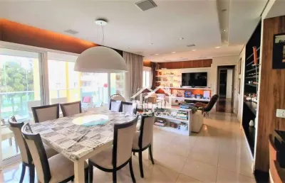 Vende lindo apartamento com 129m², 3 suítes e varanda gourmet no panamby.