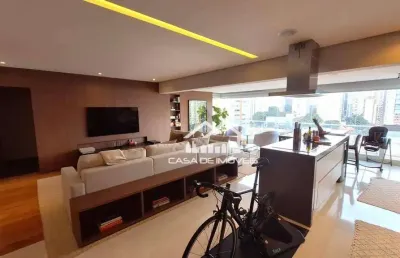 Vende apartamento em condomínio clube, com 2 suítes, 138m² e varanda gourmet no brooklin.