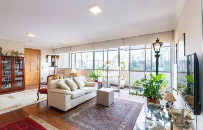 Vende apartamento com 142m², 3 dormitórios sendo 1 suíte, 2 vagas e lazer, no panmaby.
