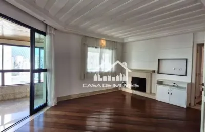 Vende apartamento de 165m², com 3 suítes e 3 vagas na vila andrade.