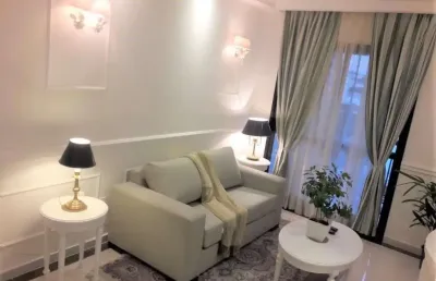 Aluga apartamento mobiliado com 1 dormitório, em moema.