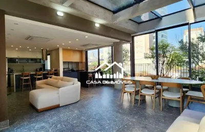 Venda de apartamento garden mobiliado, com 145m², 2 suítes, varanda gourmet, churrasqueira, lazer completo no brooklin
