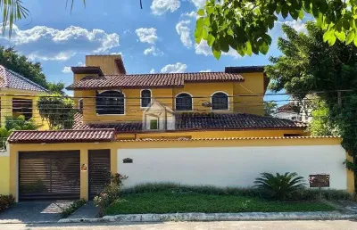 Casa em condomínio fechado com 4 quartos à venda na rua arueira, 387, jacarepaguá, rio de janeiro, 409 m2 por r$ 1.500.000
