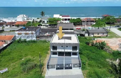 Sobrado com 03 dormitórios na barra do saí em itapoá sc