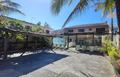 Sobrado perto do mar com 04 suítes no balneário cambiju em itapoá/sc!