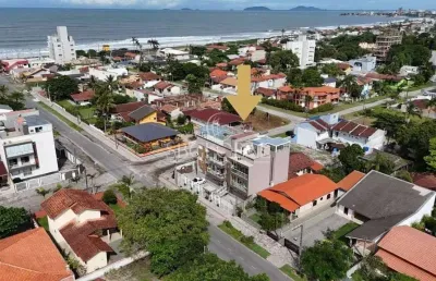 Apartamento no residencial turim! localizado no rainha do mar a 220 metros da praia em itapoá/sc!