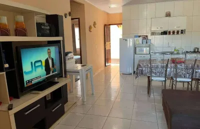 Casa mobiliada pronta para morar localizada no balneário paese em itapoá/sc!