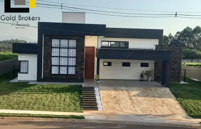 Casa com 340 m² de área construída e 1000 m² de terreno com 3 suíte, no condomínio terras do caxambu em jundiaí sp