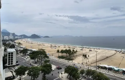 Excelente  apartamento 4 quartos frontal mar em copacabana-rj