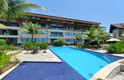 Excelente apartamento mobiliado localizado na praia de muro alto com 63,90m² de área útil.