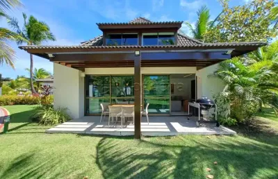 Excelente bangalô duplex mobiliado localizado no condomínio beach class muro alto com 130,38m².