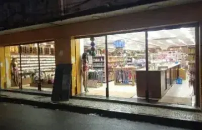 Excelente ponto comercial localizado na rua direita no bairro de são josé.