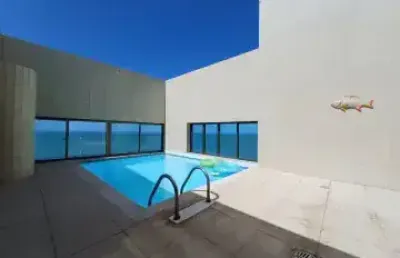 Excelente cobertura duplex na avenida boa viagem com piscina privativa e 5 quartos.
