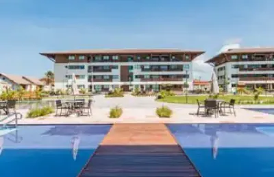 Apartamento mobiliado no condomínio cupe beach living, na praia de porto de galinhas com 2 quartos, varanda e totalemnte mobiliado.