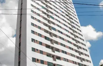 Edf. fantasy |3 quartos |armários fixos|casa amarela|lazer completo