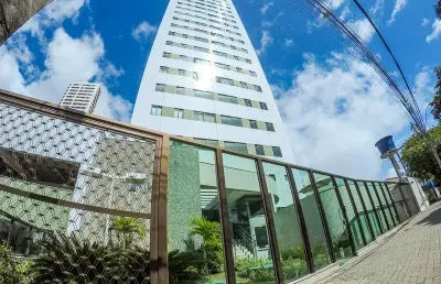 Studio thaiza  | lindo apartamento em casa amarela | lazer completo