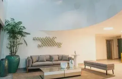 Venâncio barbosa  | lindo apartamento de 3 quartos na beira mar de casa caiada | 100m²