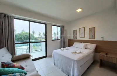 Apartamento mobiliado com excelente localização em muro alto, próximo ao mar.