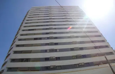 Apartamento com 02 quartos c/ dependência em boa viagem-recife/pe
