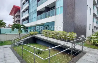 Apartamento com excelente localização na avenida boa viagem.