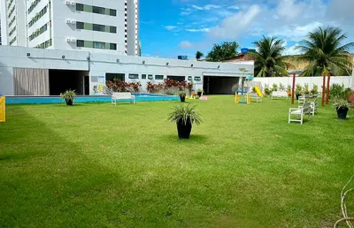 Apartamento com 02 quartos 01 suite bairro torre-recife/pe