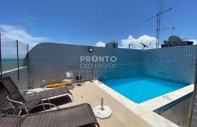 Excelente apartamento tríplex localizado na beira mar de candeias, com 363,51m² de área útil.