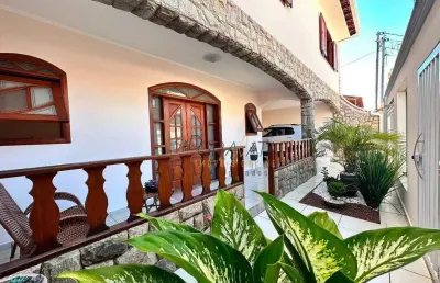 Casa com 4 dormitórios à venda, 300 m² por r$ 1.100.000,00 - campos elíseos - varginha/mg