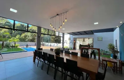 Casa com 4 suítes à venda, 708 m² por r$ 4.000.000 - alta villa - varginha/mg
