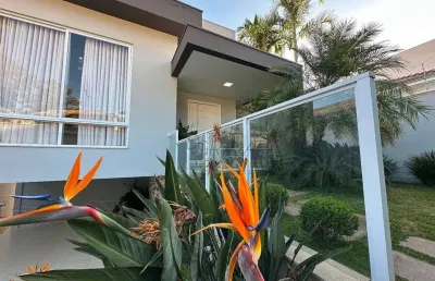 Casa com 3 dormitórios à venda, 284 m² por r$ 1.790.000,00 - campos elíseos - varginha/mg