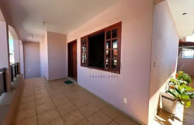 Casa com 5 dormitórios à venda, 488 m² por r$ 1.350.000,00 - rezende - varginha/mg