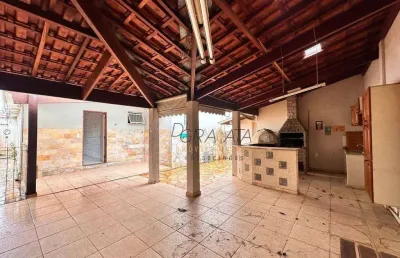 Casa com 5 quartos à venda, 225 m² por r$ 780.000 - jardim andere - varginha/mg