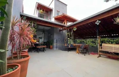 Casa com 5 dormitórios à venda, 167 m² por r$ 730.000 - parque urupês - varginha/mg
